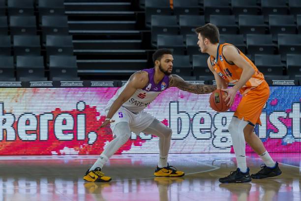 看台球市场 看台球市场